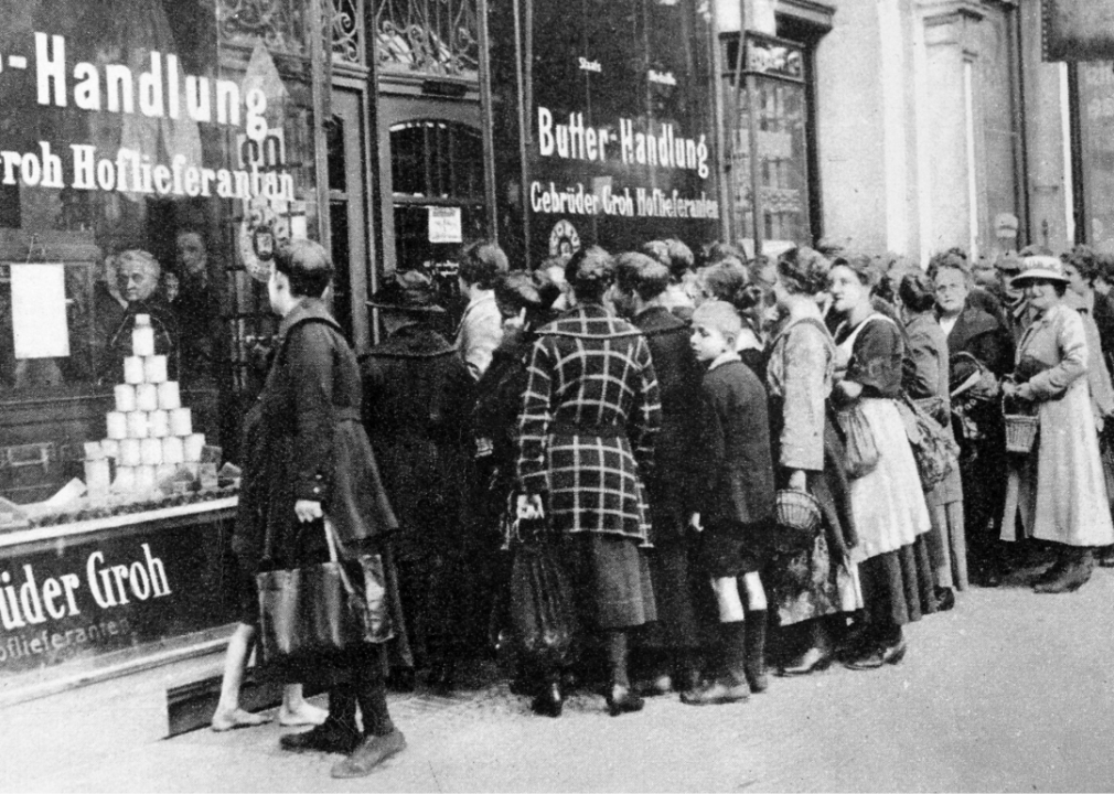 10 stories of hyperinflation in history